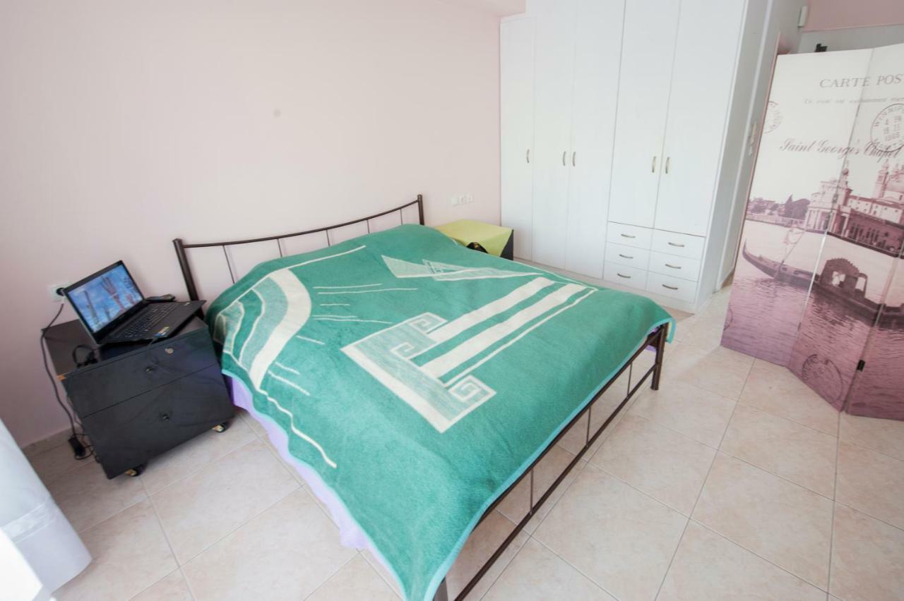 Elias Appartment Volos Exterior photo